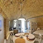 Six Simona Appartement