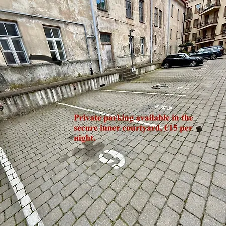 Six Simona * 维尔纽斯